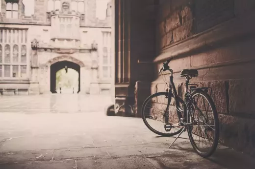 Pedalando para frente: como a defesa e a infraestrutura estão moldando o futuro do ciclismo urbano